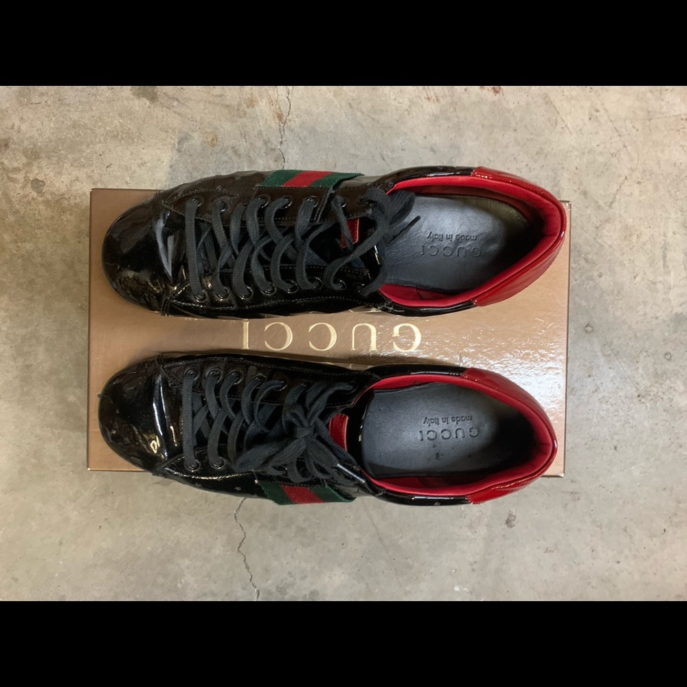 Men’s Gucci sneakers size 10g 11us “ worn “